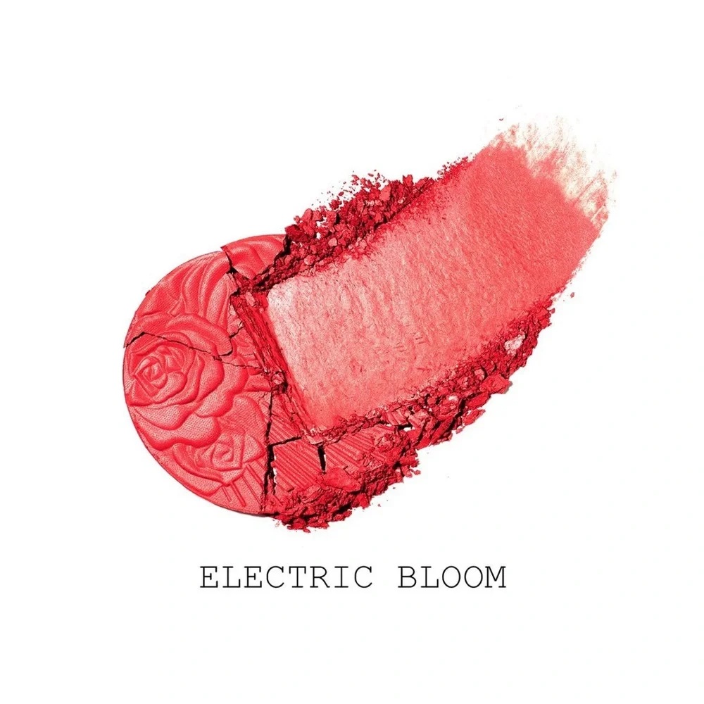 Pat McGrath Divine Blush - Electric Bloom